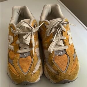 New Balance Yellow and Gray Chunky Sneakers